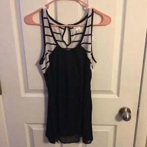 Maternity Blouse with back eyelet